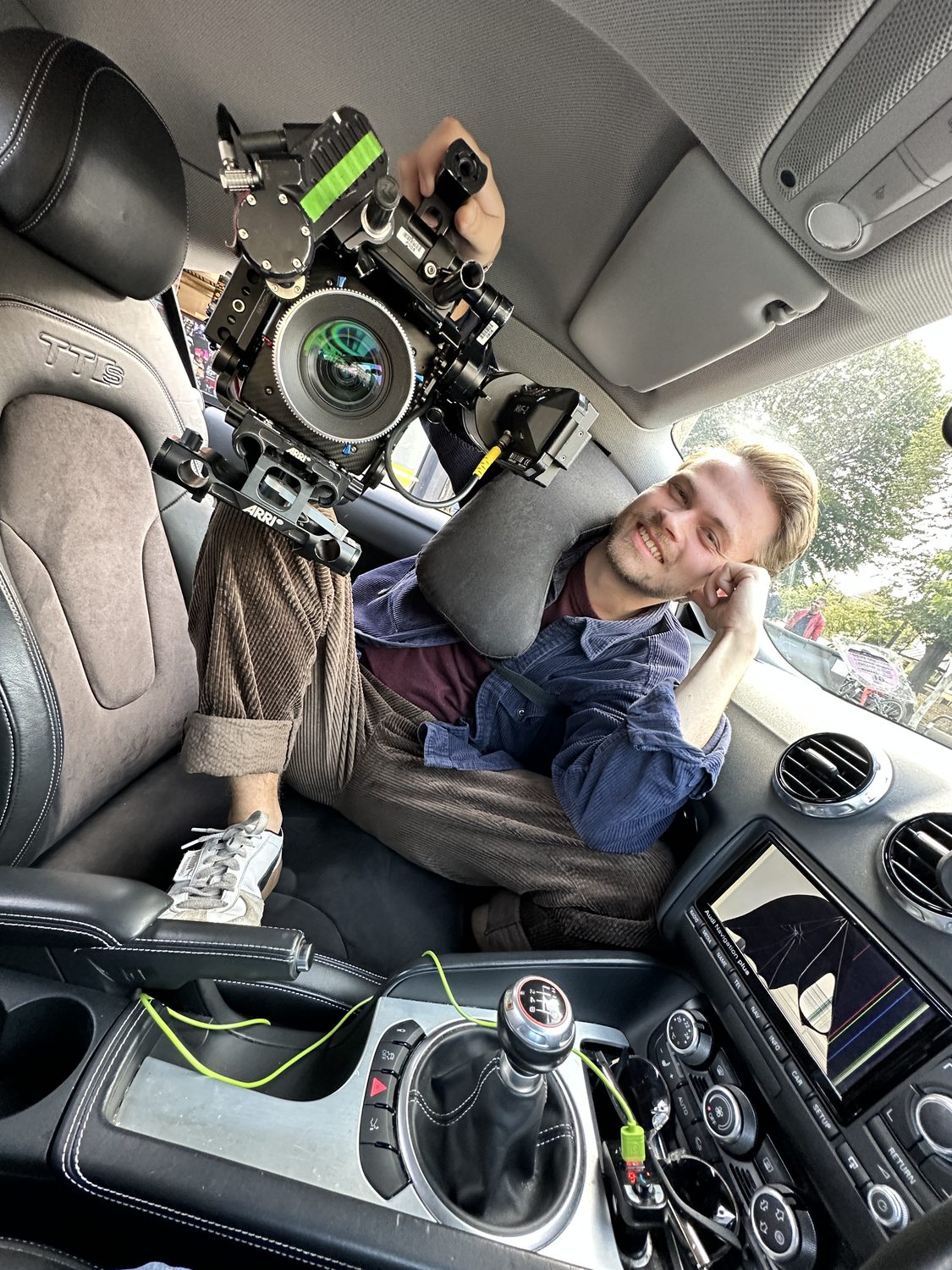 Matt Perren on set — behind the scenes 22